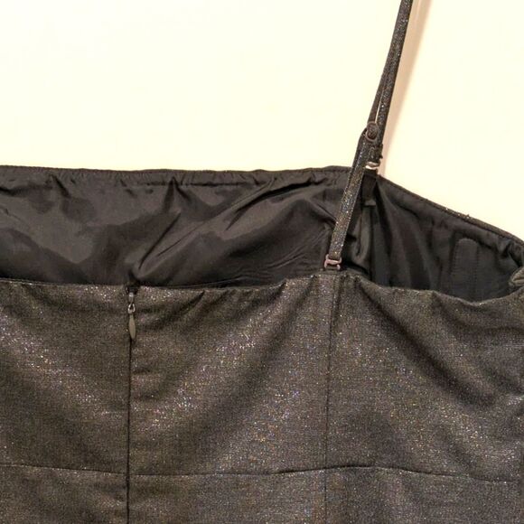 EUC Gap 20 Sparkly Grey Adjustable Spaghetti Strap Mini Dress - Picture 5 of 5